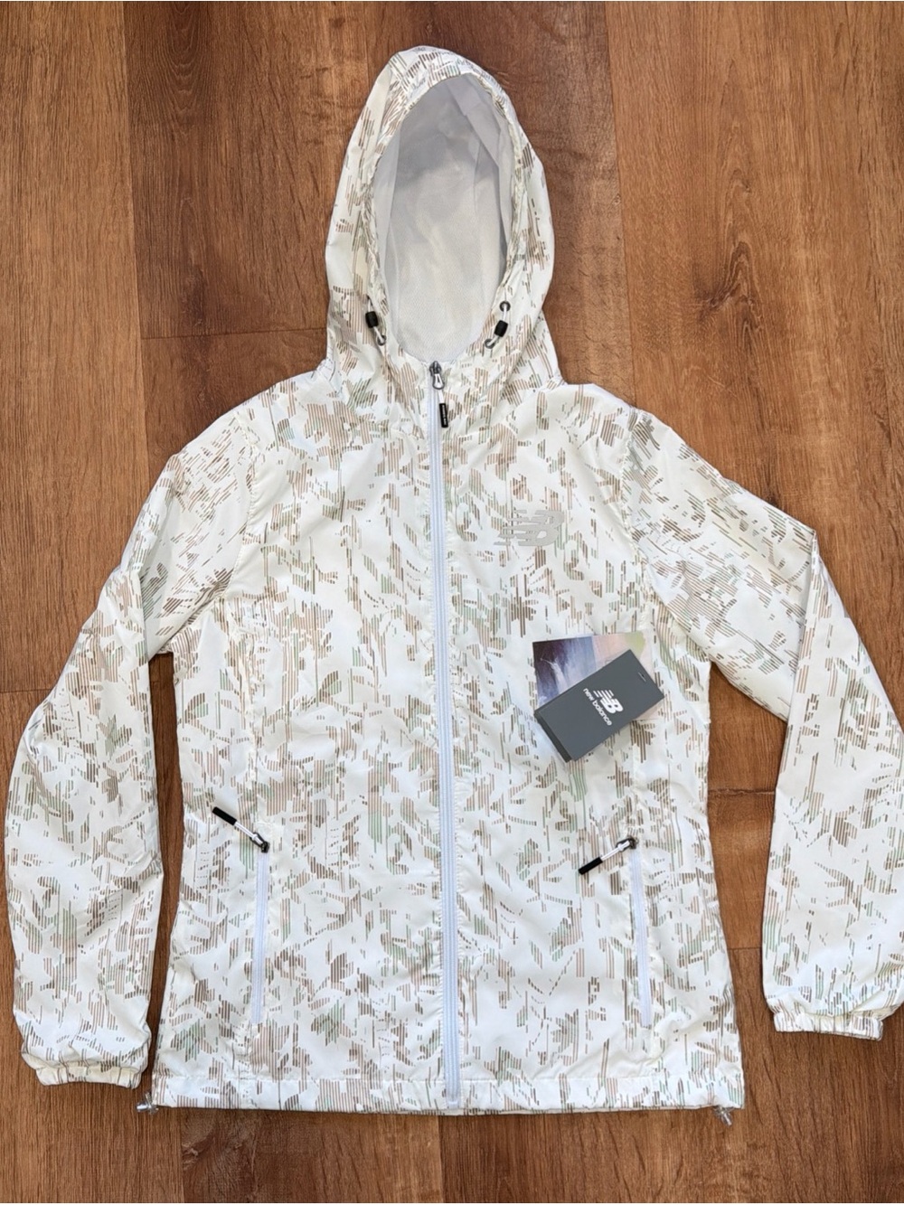 New Balance Women’s Small Wind Jacket Water Resistant Fully Lined Zip Up Hoodie